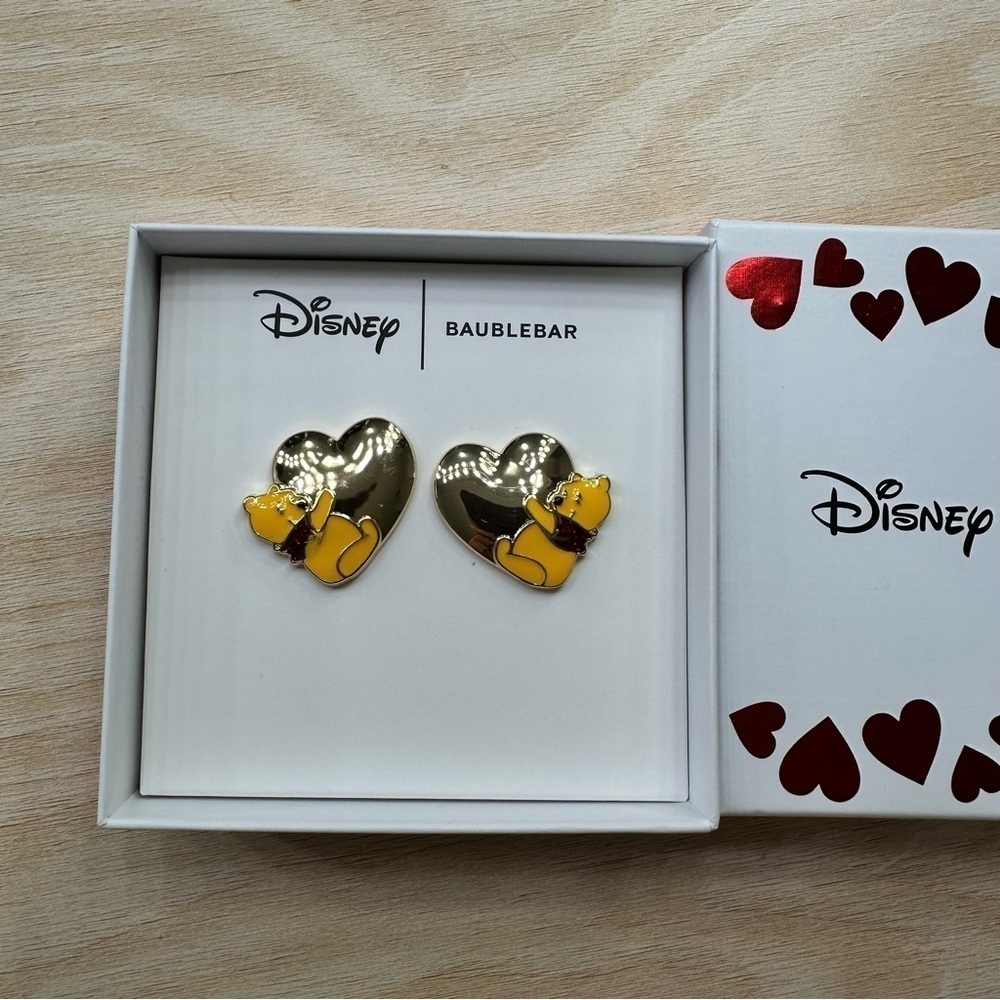 New Baublebar x Disney Winnie the Pooh Heart Stud Earrings - Picture 3 of 7